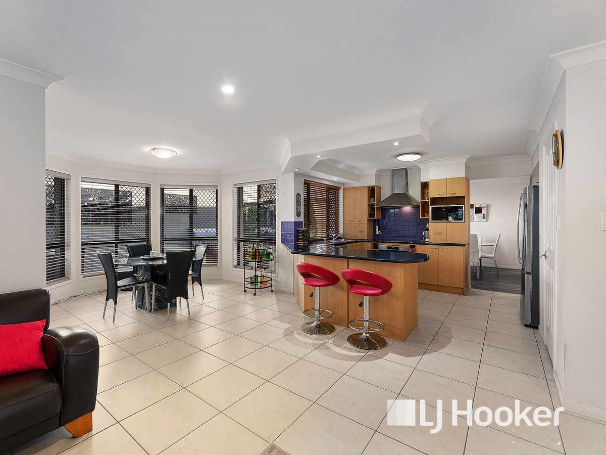 21 Yew Street, Yamanto QLD 4305, Image 2