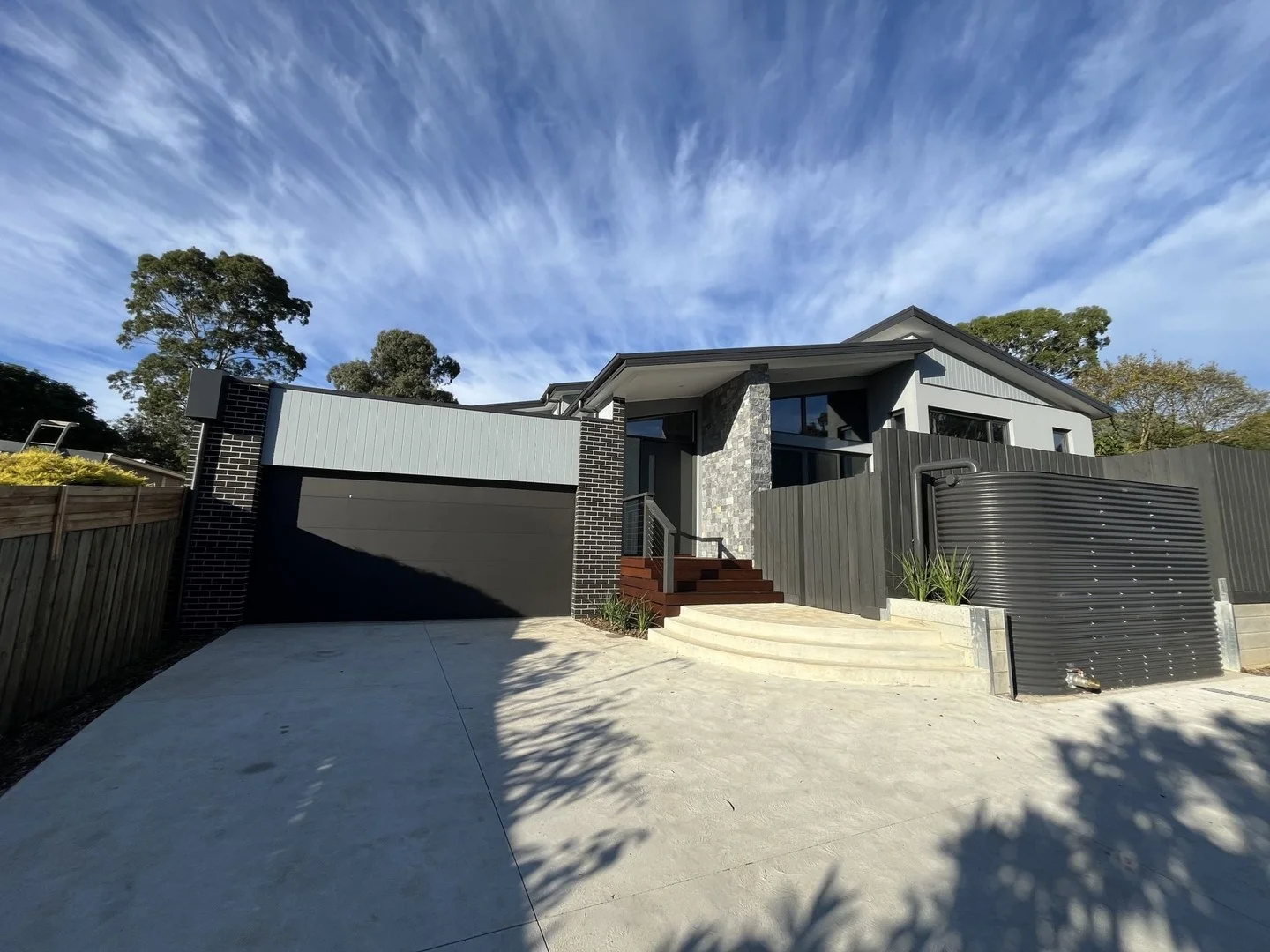 2/21 Warrington Crescent, Wattle Glen VIC 3096