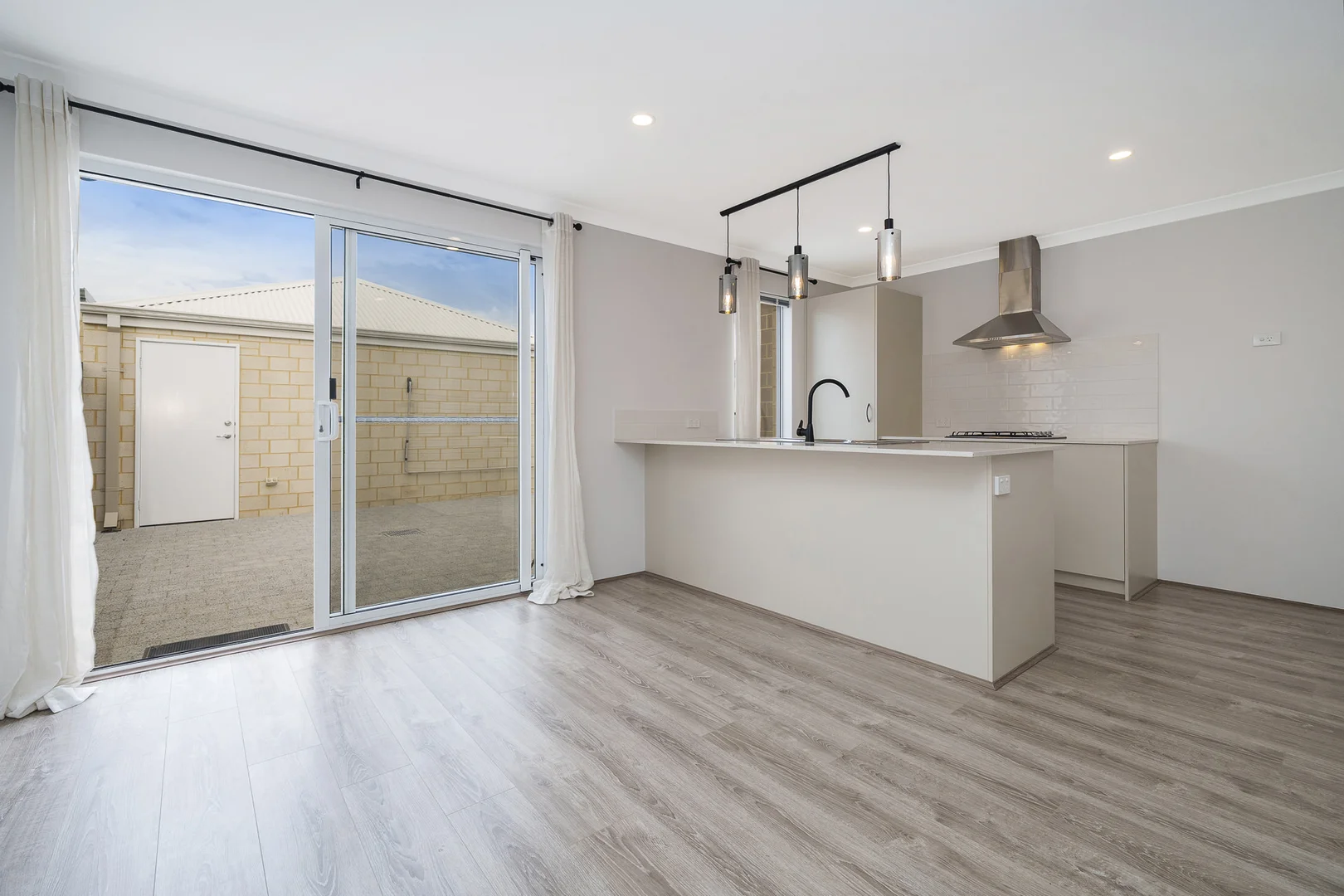 Additional image 2 of 10 Stopes Lane, Forrestdale WA 6112