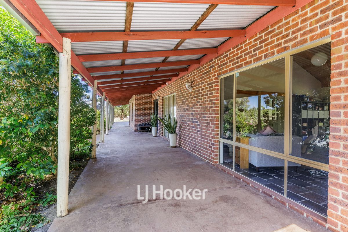 155 Harold Douglas Drive, Dardanup West WA 6236, Image 2