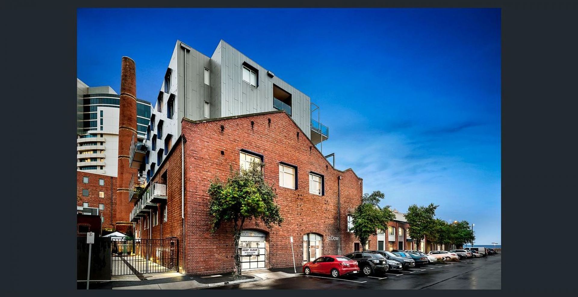 2 bedrooms Apartment / Unit / Flat in 214/50 Dow St PORT MELBOURNE VIC, 3207