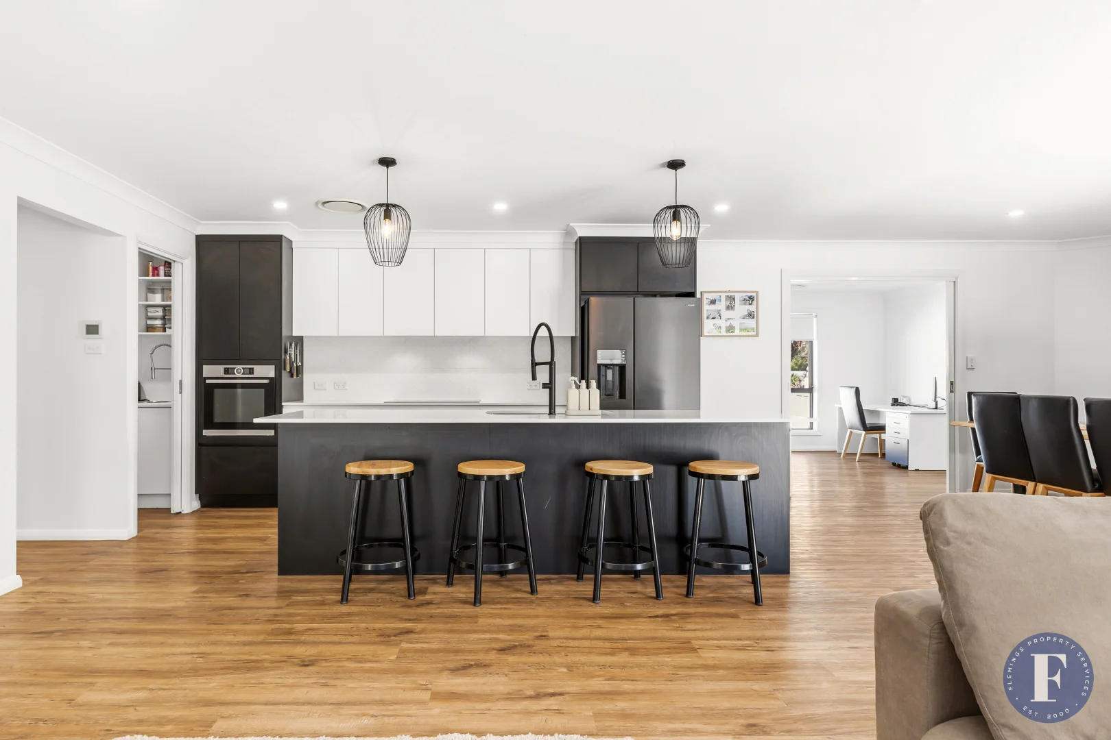 Additional image 2 of 13 Settlers Place, Young NSW 2594