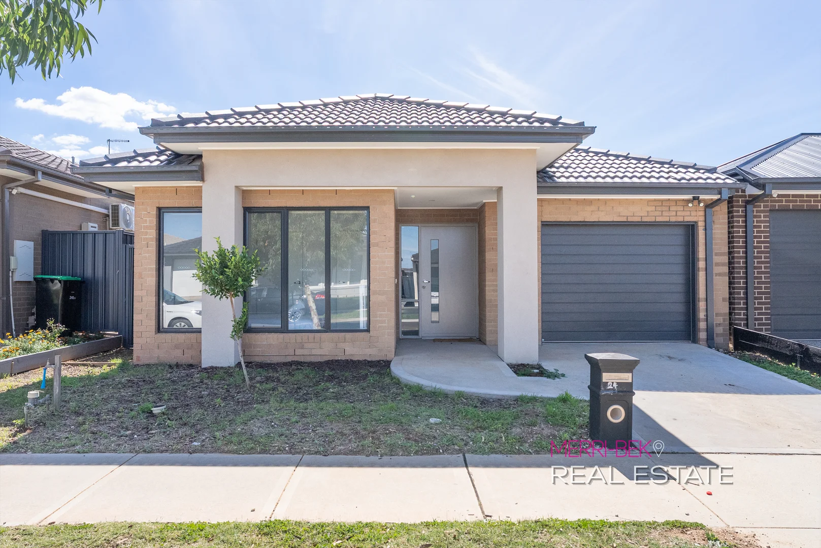 24 Feathertop Avenue, Weir Views VIC 3338