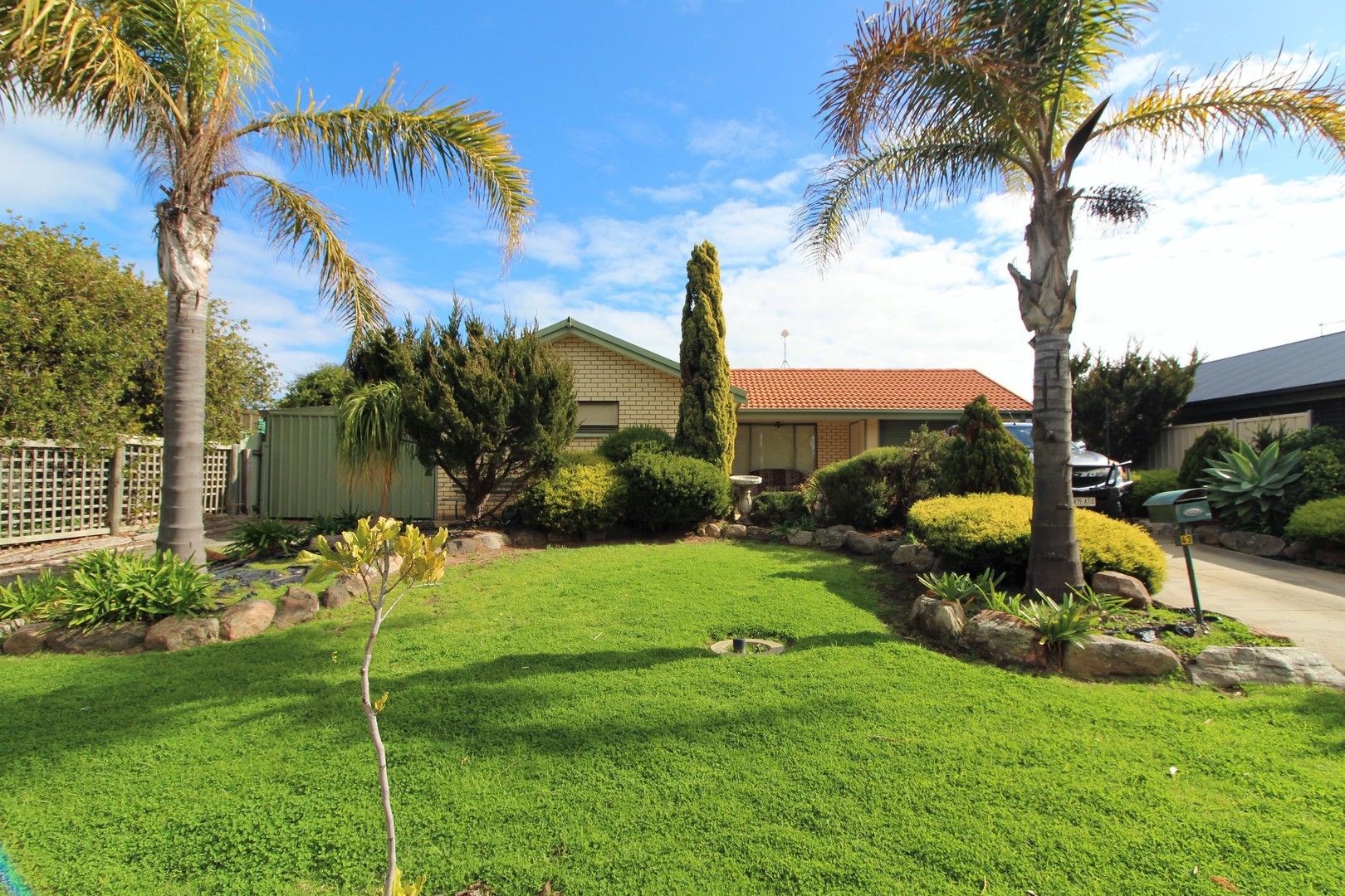 3 bedrooms House in 43 Schooner Road SEAFORD SA, 5169