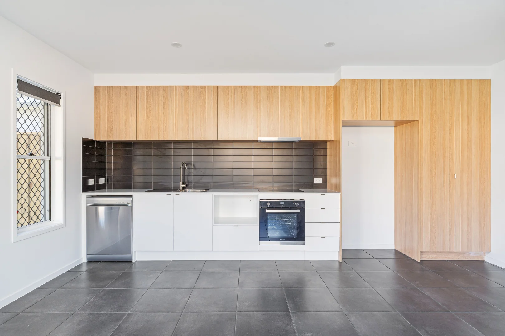 Additional image 3 of 1/16 Miraflores Place, Wondunna QLD 4655