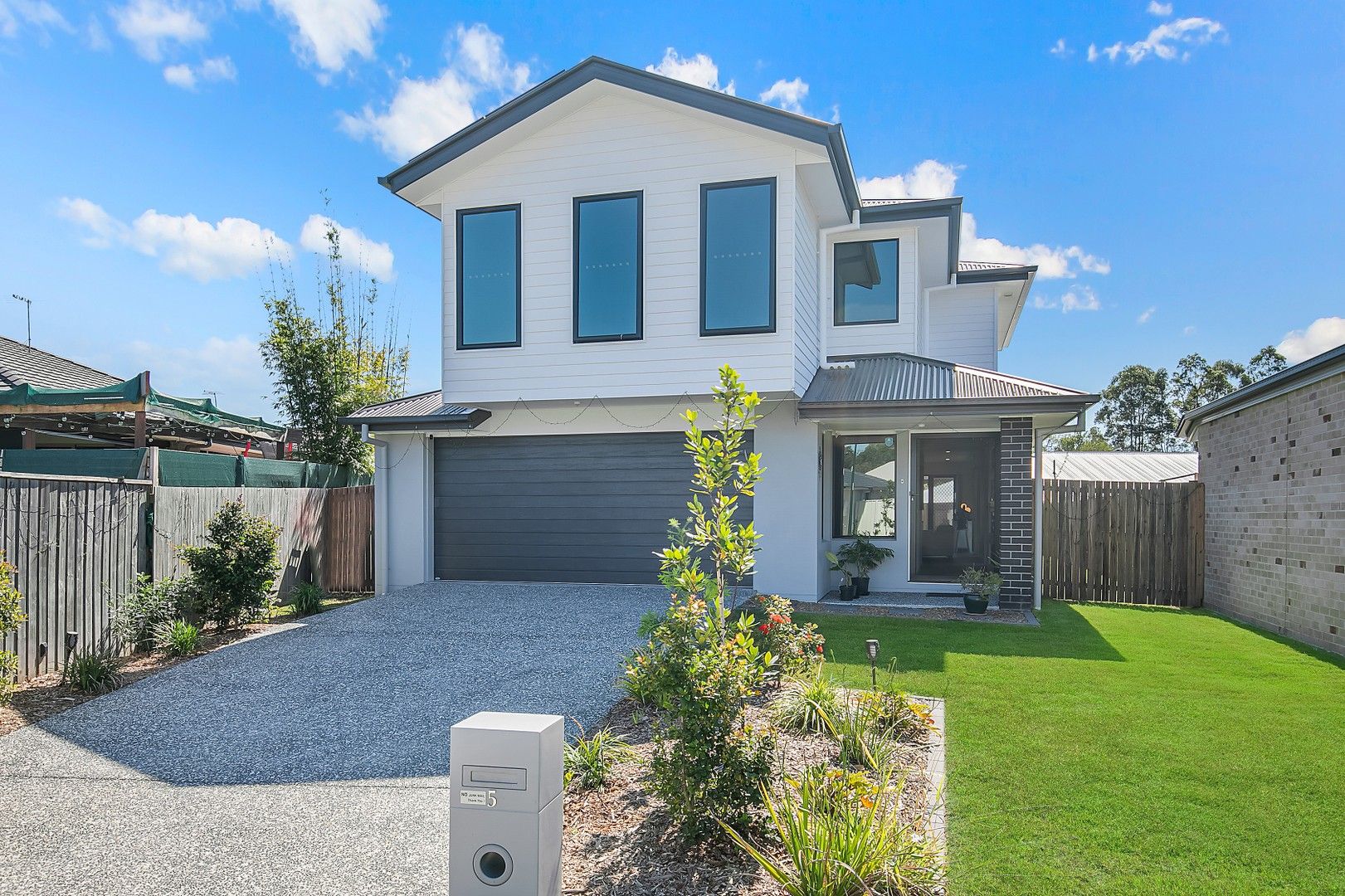 4 bedrooms House in 5 Palmeri Street CABOOLTURE QLD, 4510