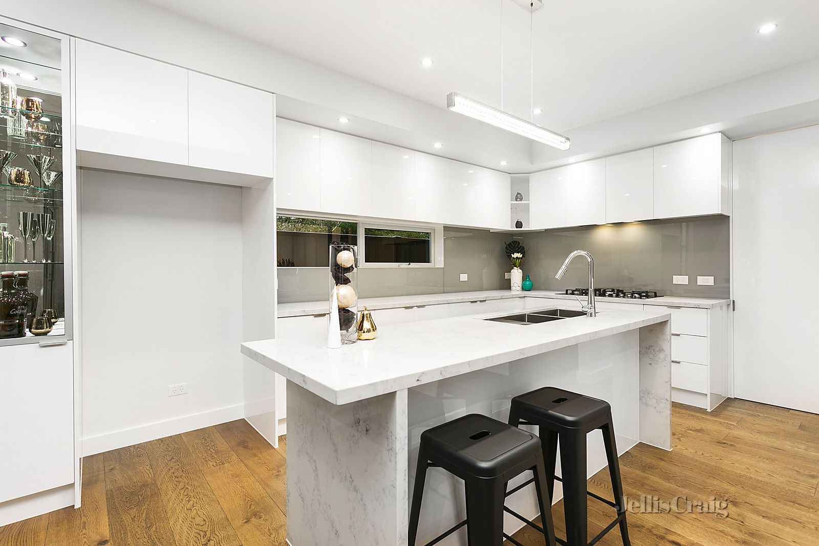 171 St Leonards Road, Ascot Vale VIC 3032, Image 2