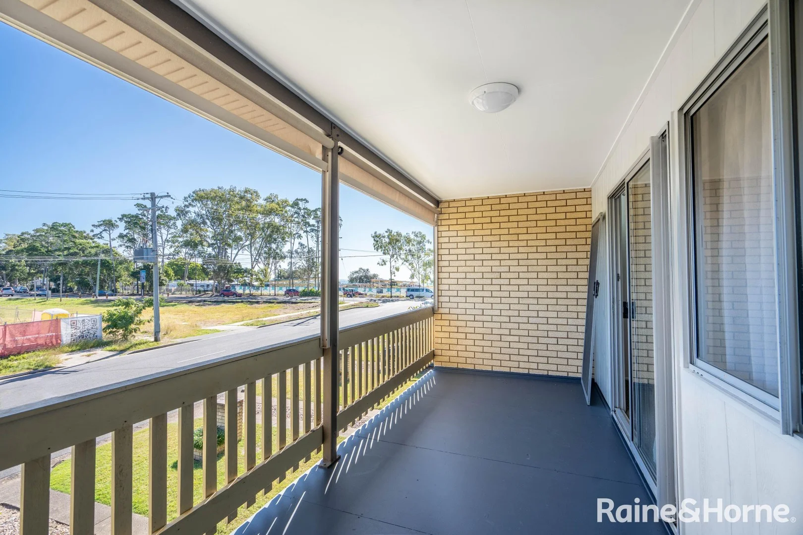 4/4 Frank St, Scarness QLD 4655