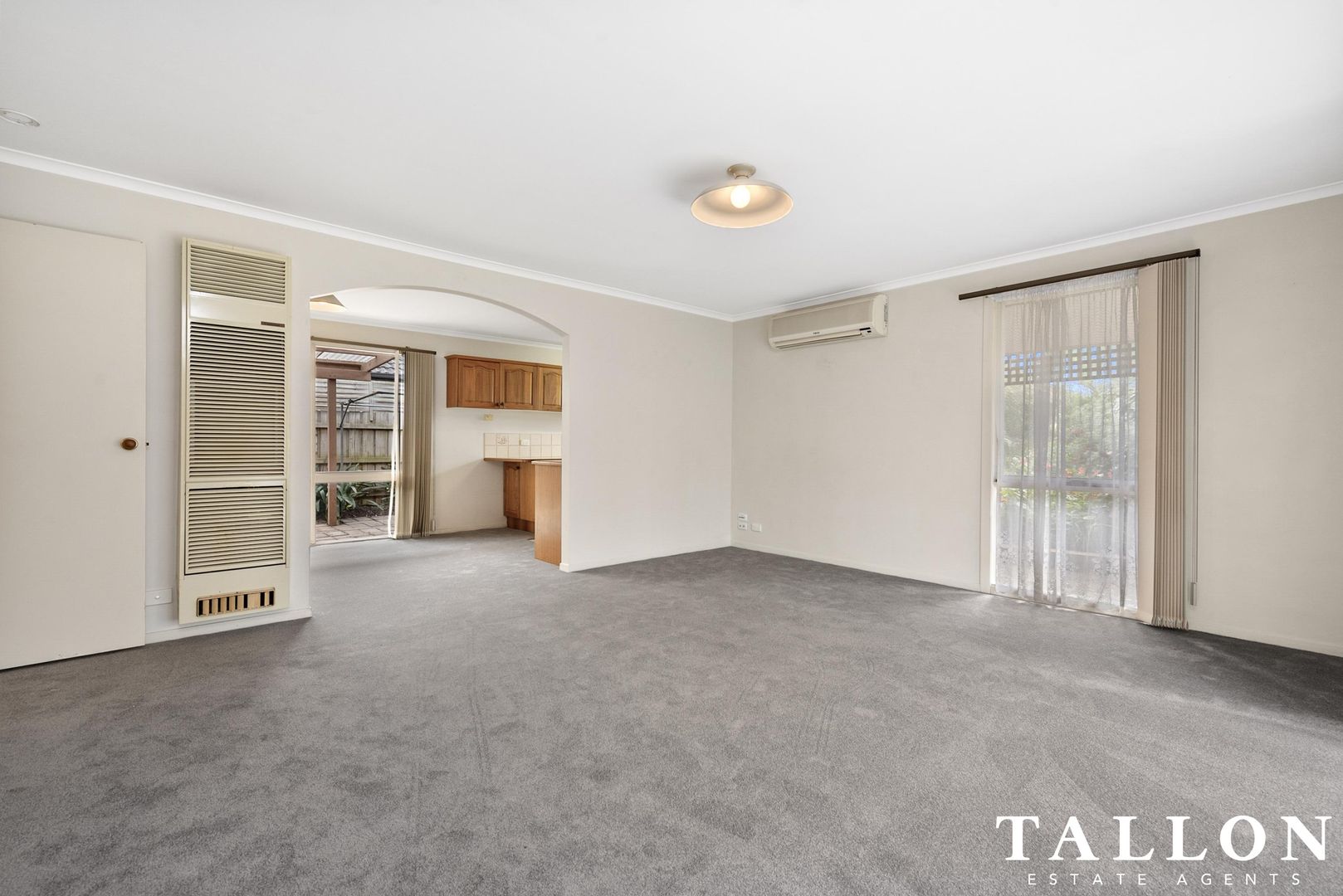 1/102 Salmon Street, Hastings VIC 3915, Image 1