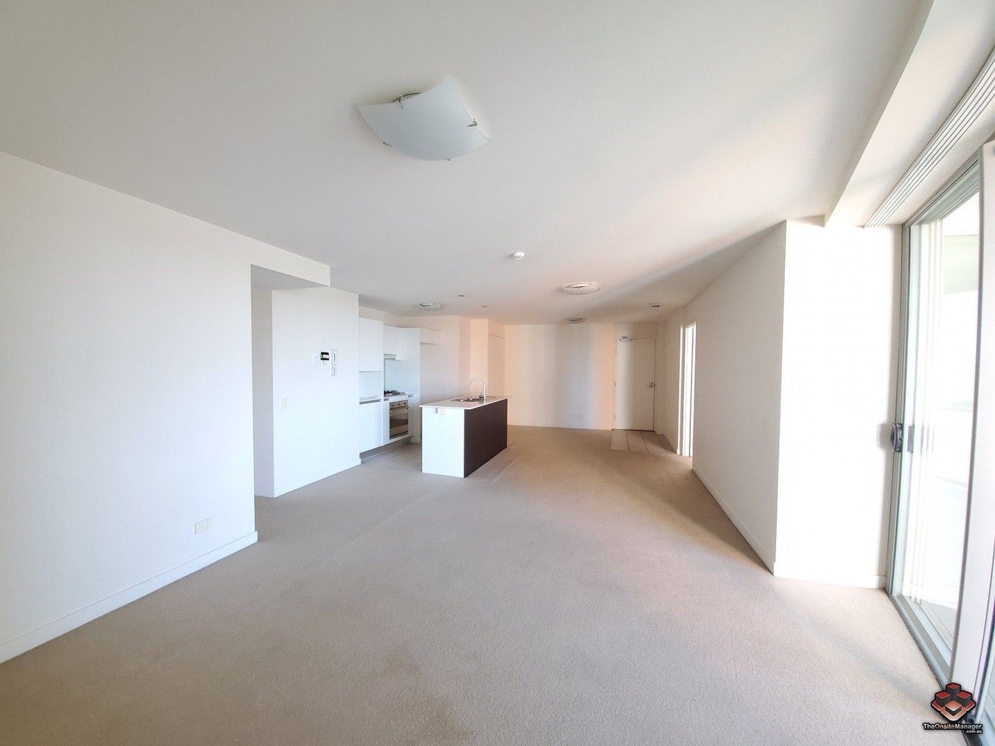 2 bedrooms Apartment / Unit / Flat in VUE 01/92-100 Quay Street BRISBANE CITY QLD, 4000