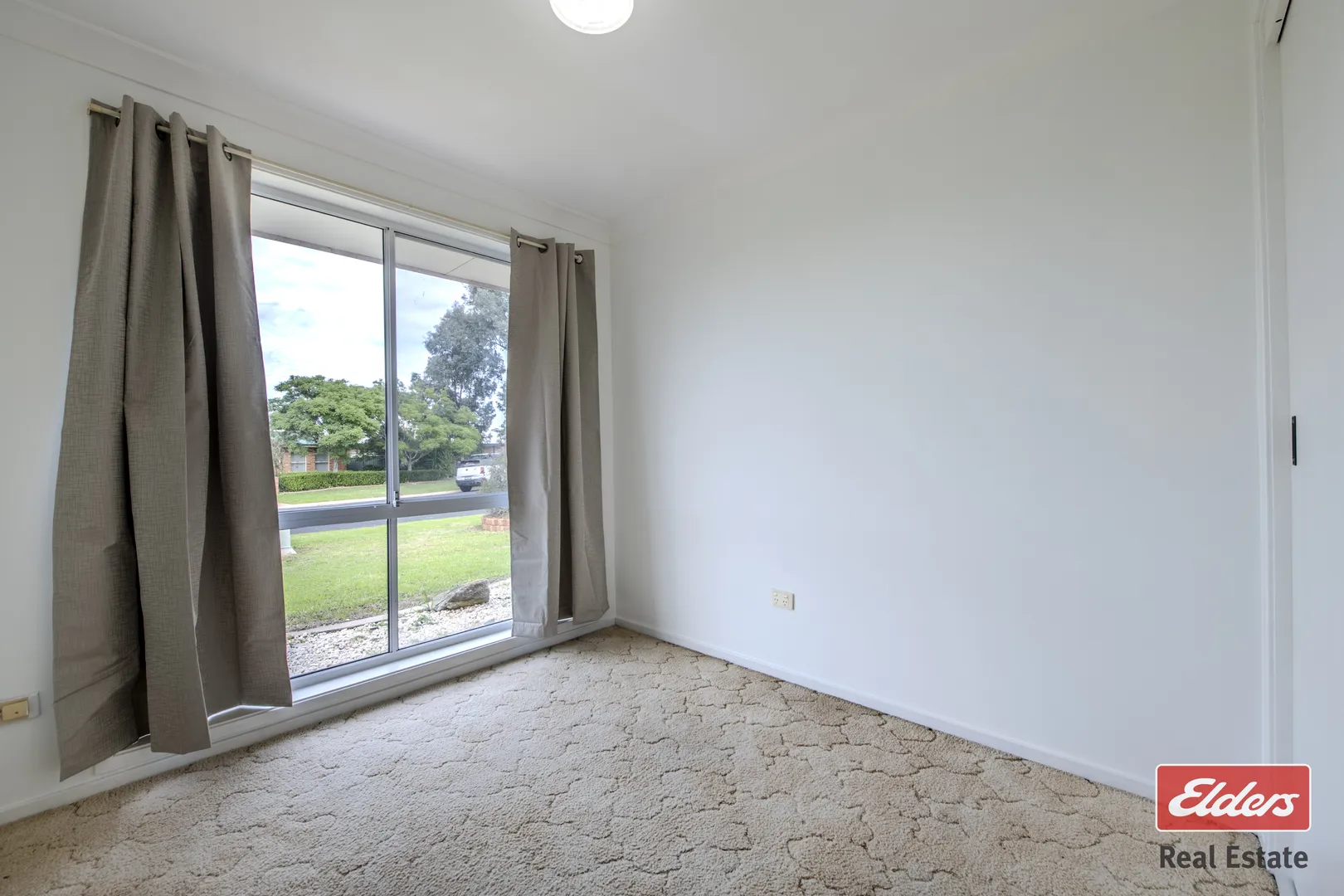 House in Dubbo, Churchill Gardens - View 4