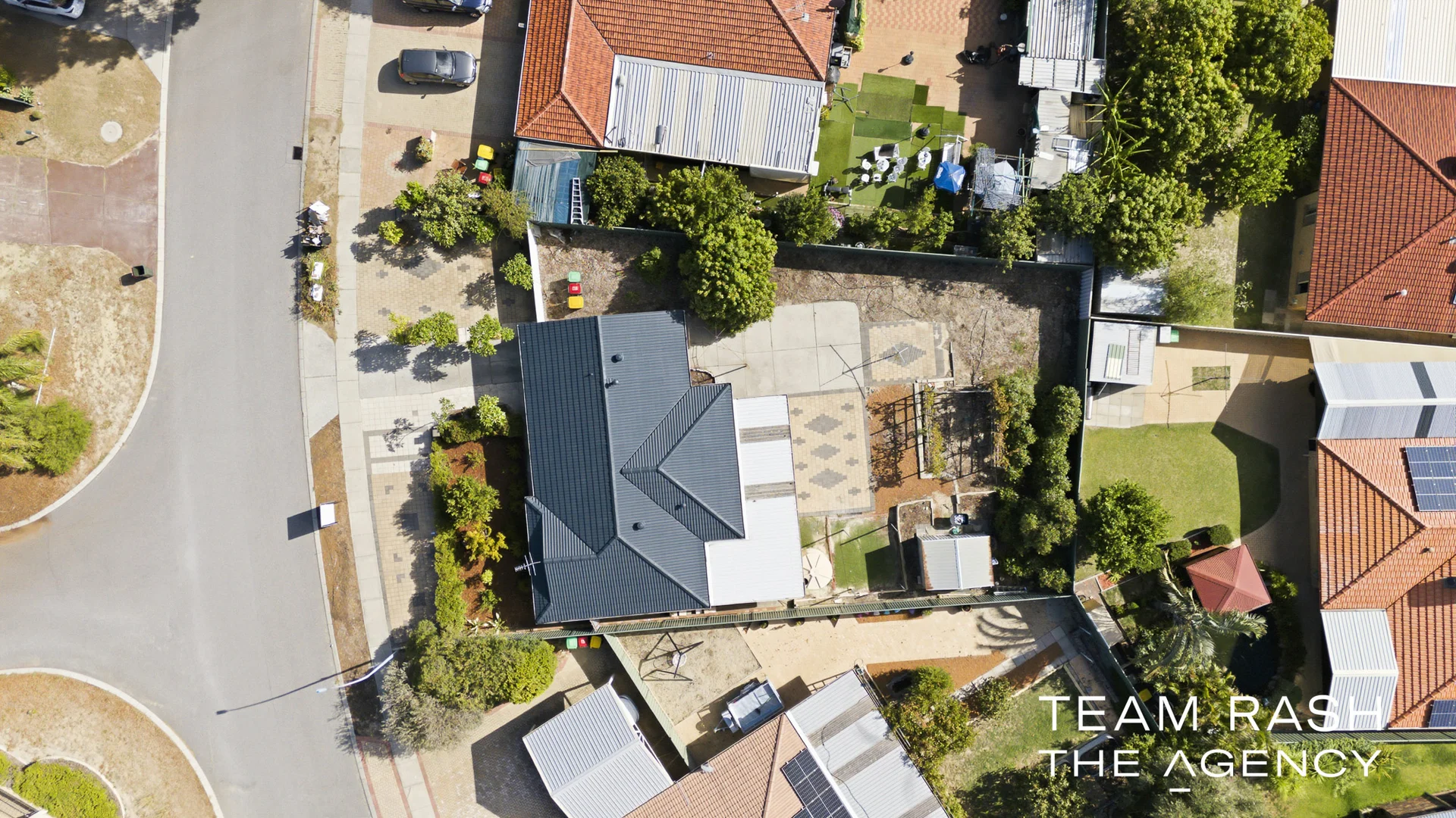 Additional image 34 of 11 Beeston Crescent, Marangaroo WA 6064