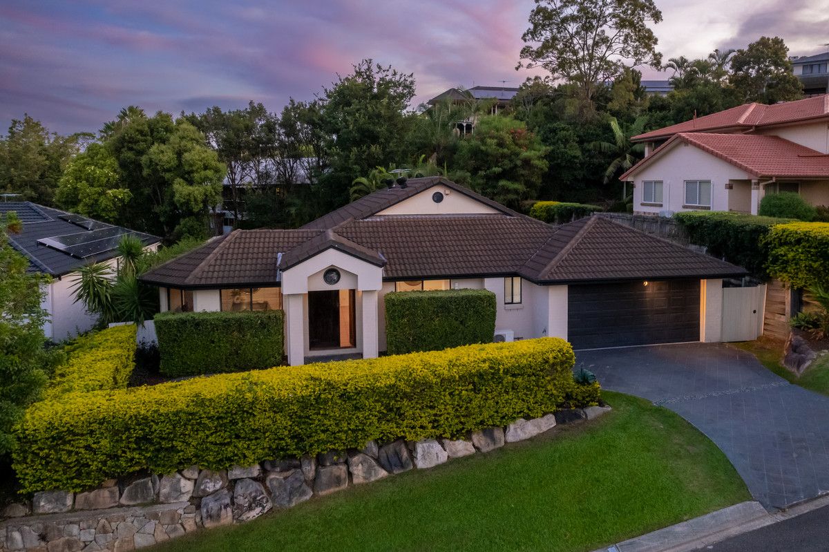 4 bedrooms House in 66 Whipbird Place ASPLEY QLD, 4034