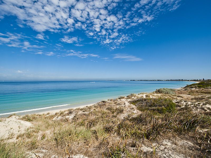 54 Morfontaine Parade, Port Kennedy WA 6172