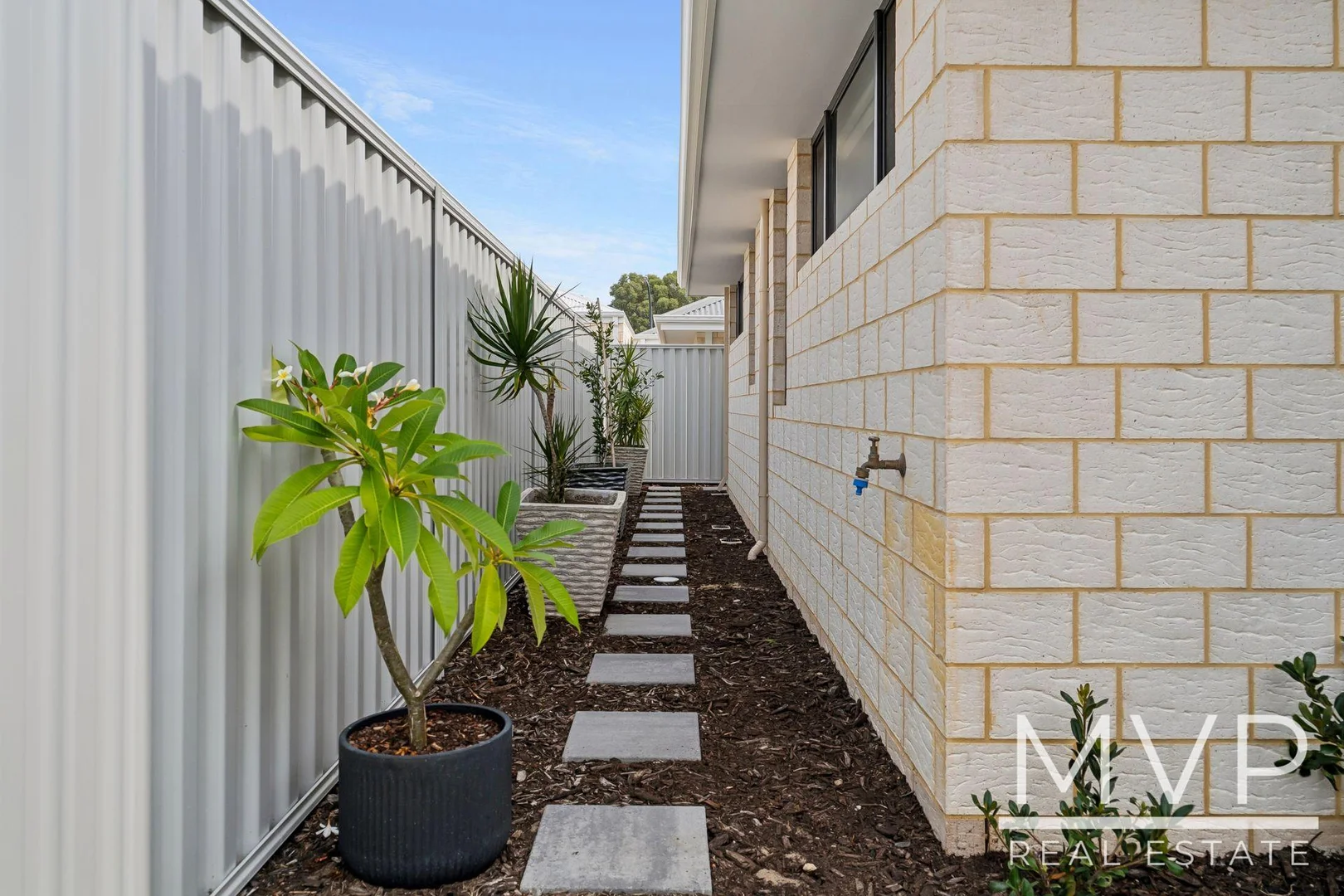 Additional image 23 of 39 Lake Street, Rockingham WA 6168