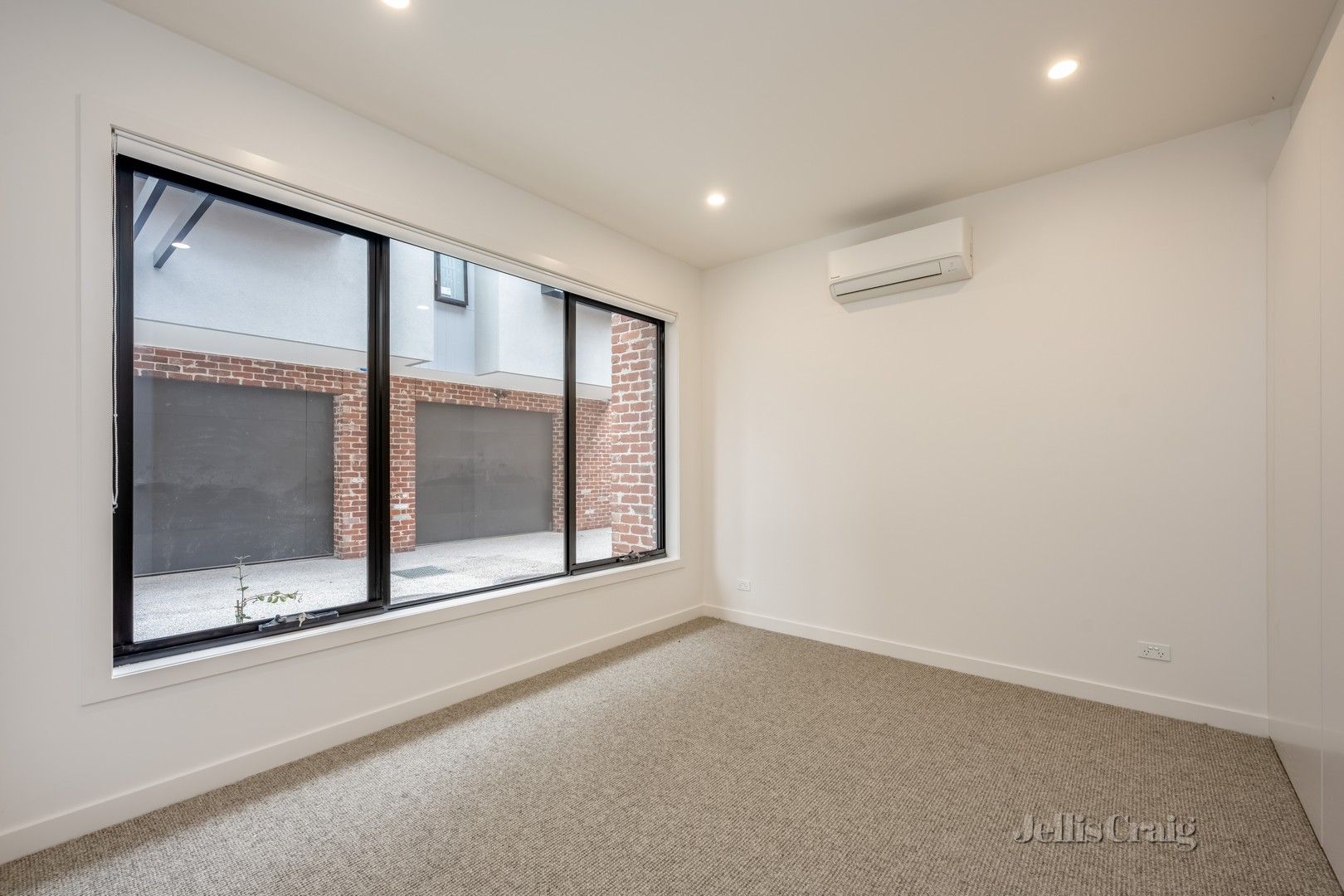 3 bedrooms Townhouse in 5/31-33 O'Connor Street BRUNSWICK EAST VIC, 3057