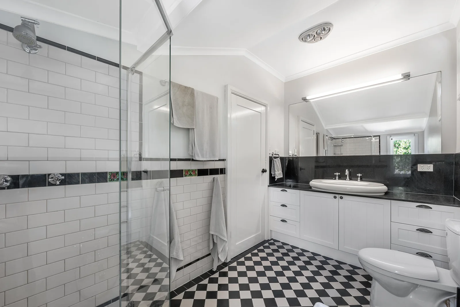 Additional image 9 of 4 Lugg Street, Bardon QLD 4065