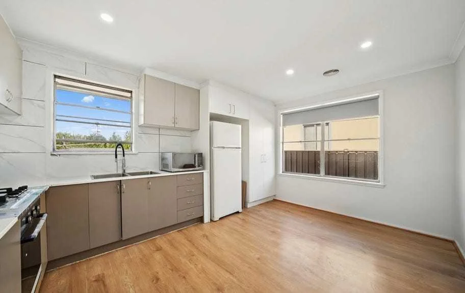 Additional image 8 of 18 Maltby Street, Shepparton VIC 3630