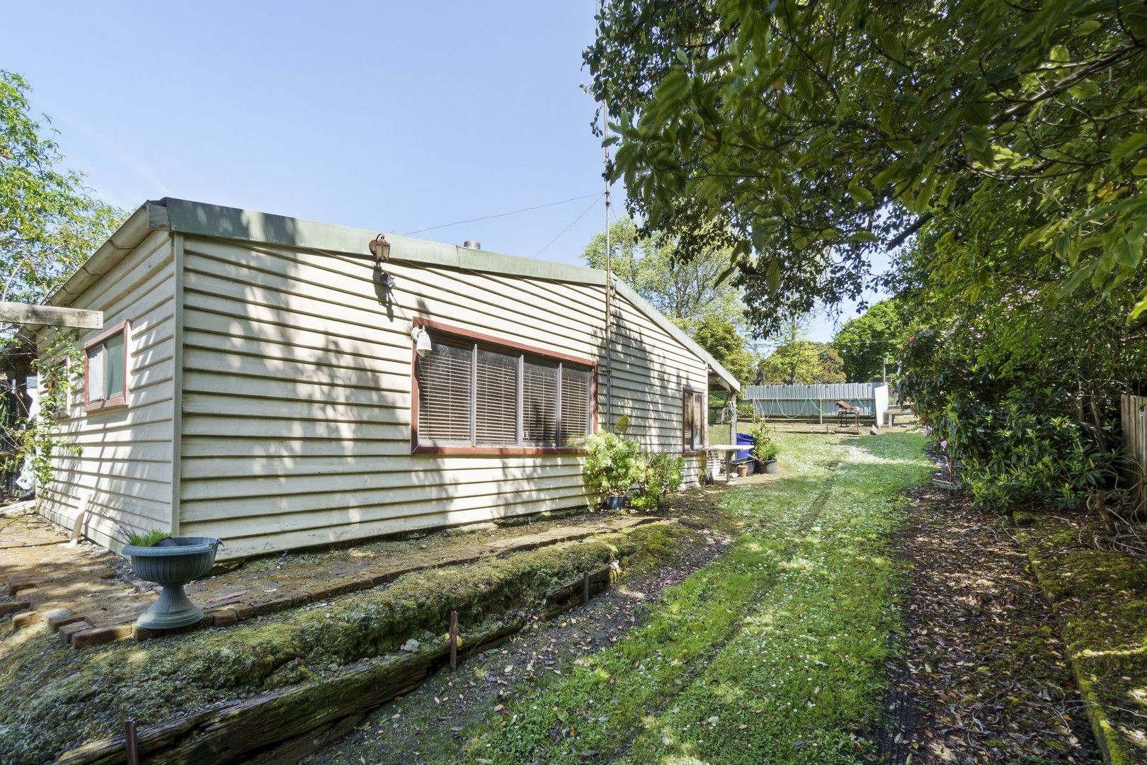 13 Grant St, Forrest VIC 3236, Image 1