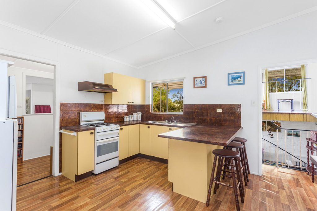 31 Trouts Road, Everton Park QLD 4053, Image 2