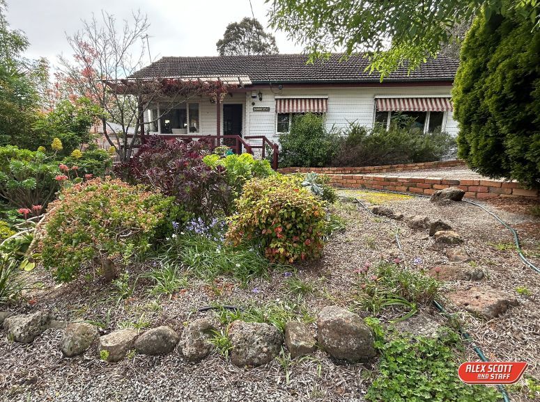 2 bedrooms House in 27 Wilson Street BERWICK VIC, 3806