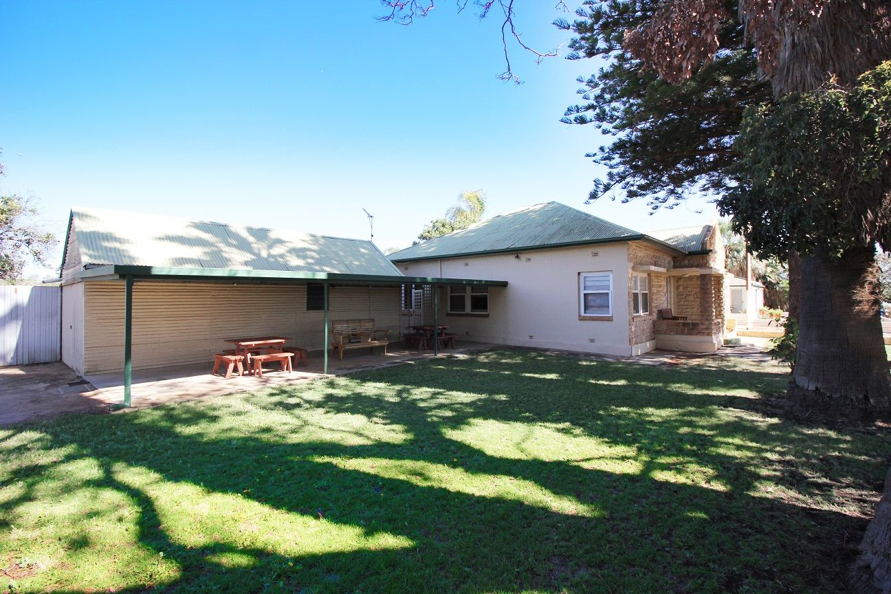 77 Loxton Drive, Moorook SA 5332, Image 2