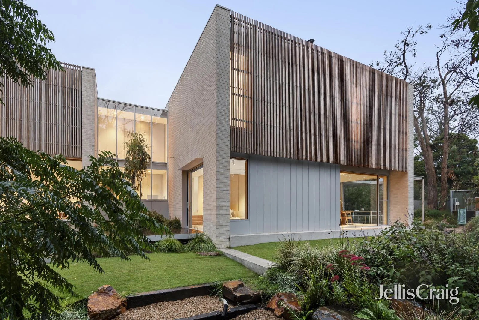 Additional image 2 of 7 Vasey Concourse, Croydon VIC 3136