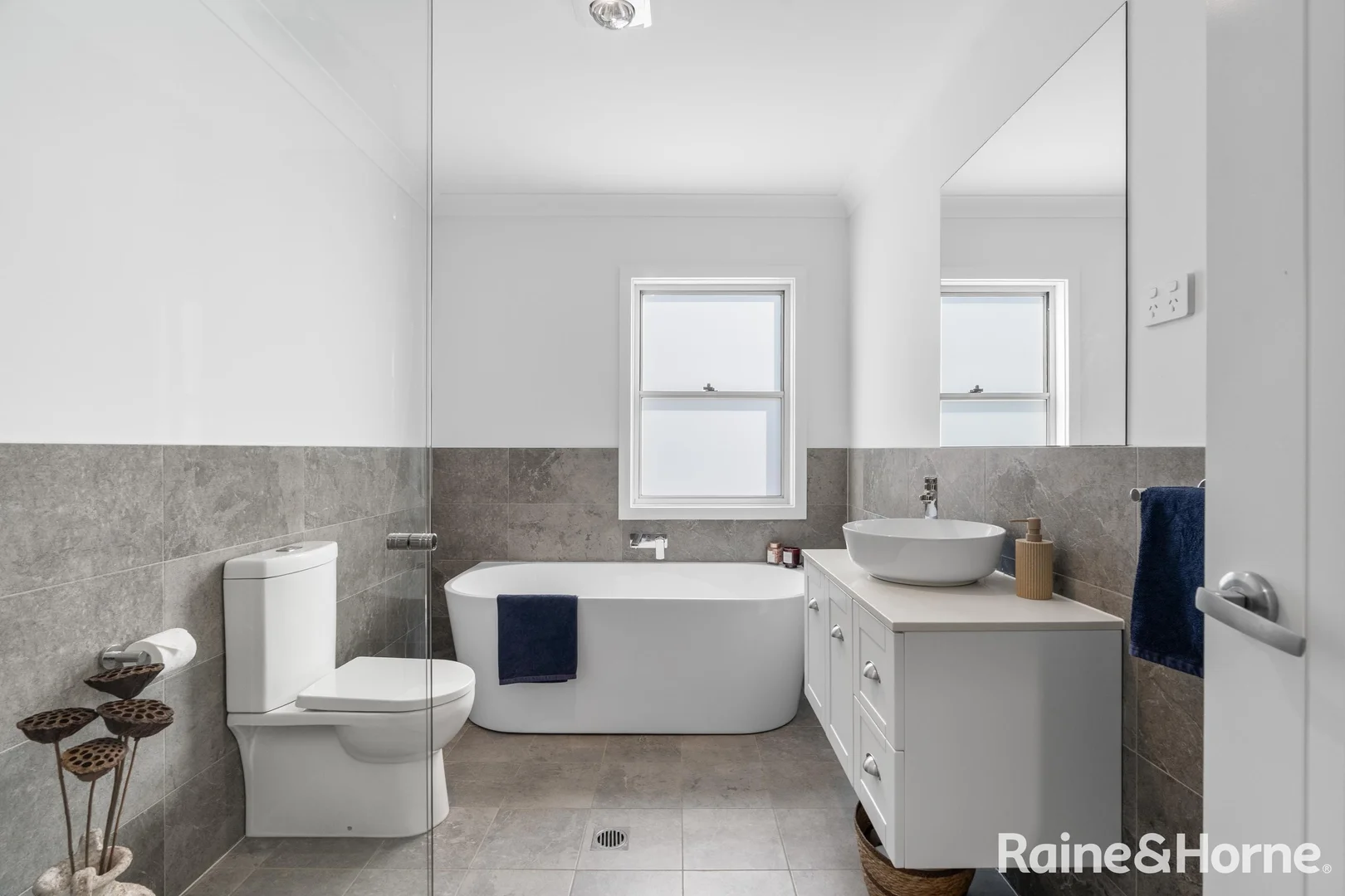 Additional image 5 of 2 Myrtle Forest Drive, Milton NSW 2538