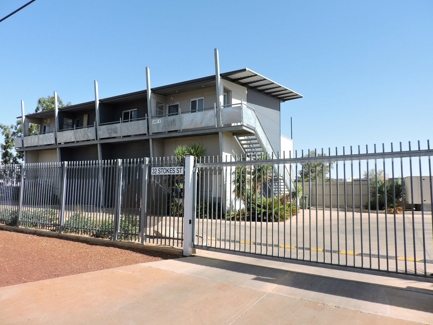 3/32 Stokes Street, Alice Springs NT 0870 Apartment For Rent 350