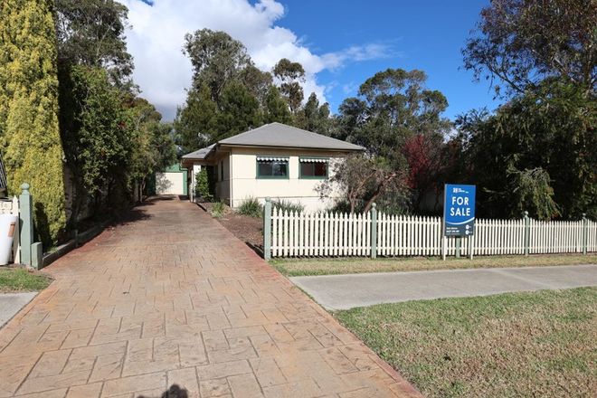 Picture of 16 Petit Street, YASS NSW 2582