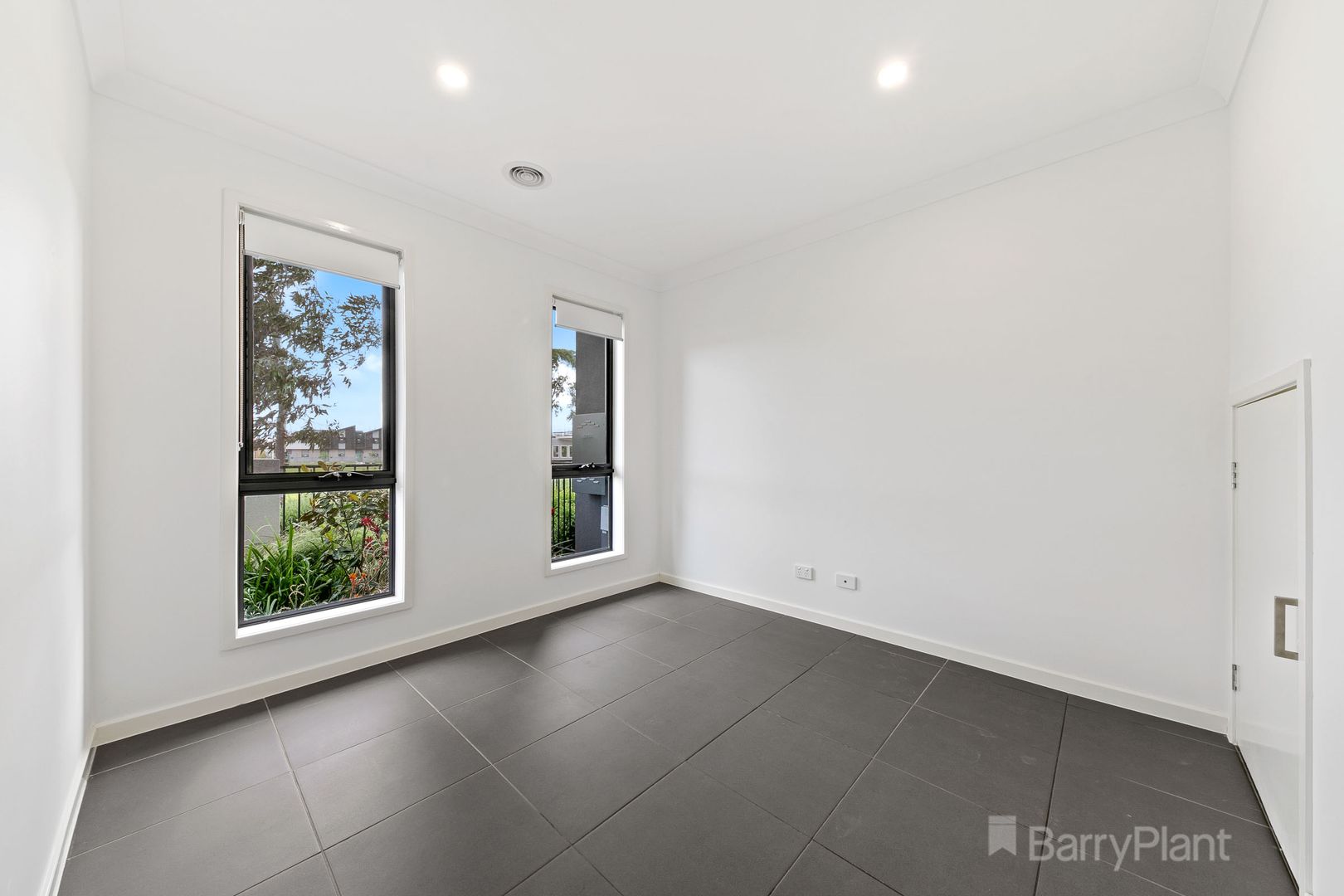 17 Carroll Walk, Pakenham VIC 3810, Image 1