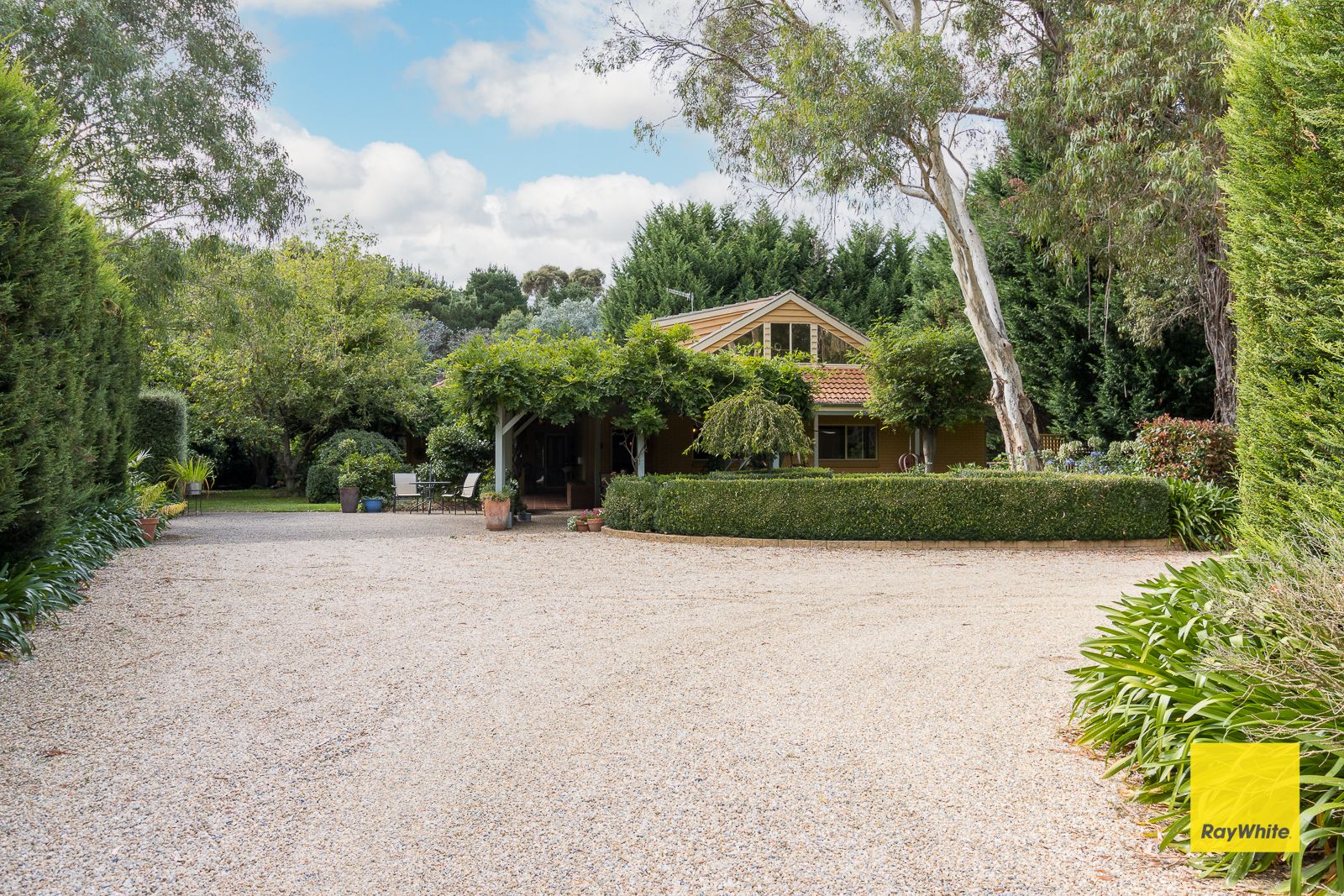 11 Reardon Place, Bungendore NSW 2621, Image 2