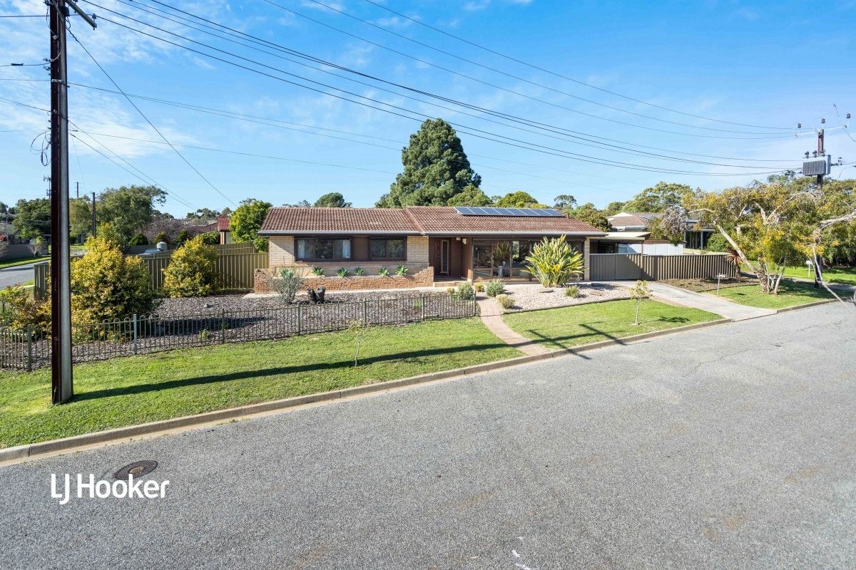 11 Mayfield Street, Modbury Heights SA 5092