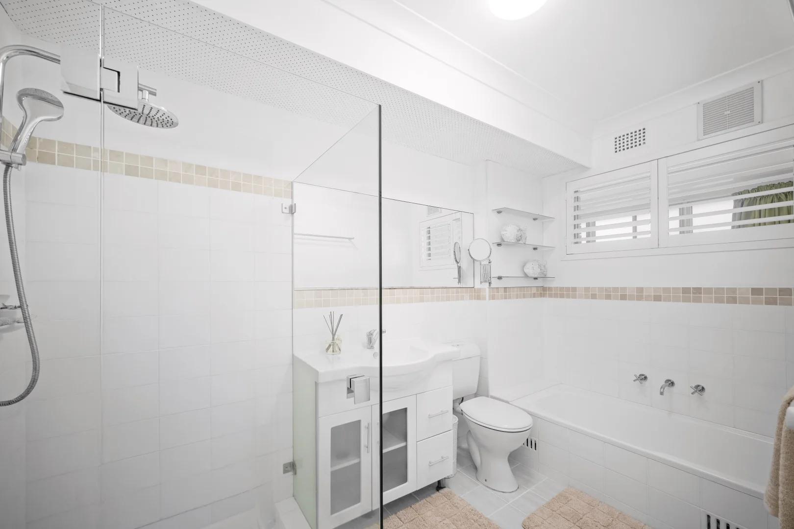 Additional image 10 of 5/42-44 North Street, Forster NSW 2428