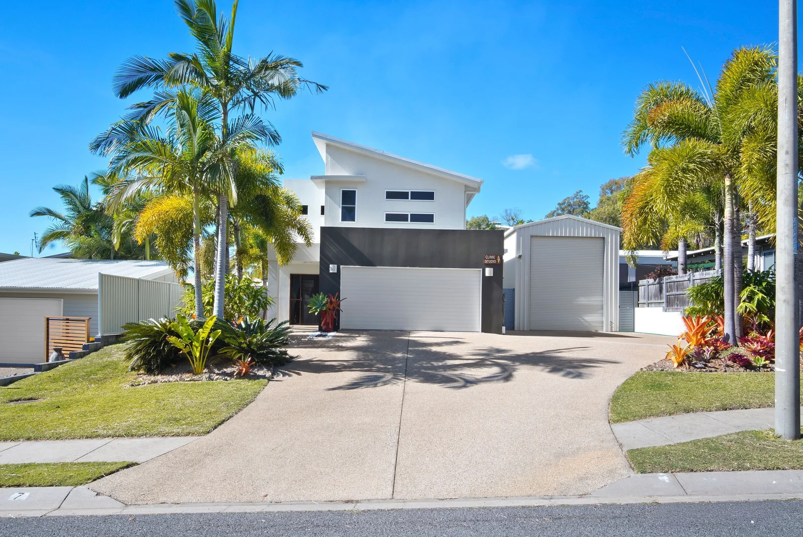 7 Discovery Drive, Agnes Water QLD 4677