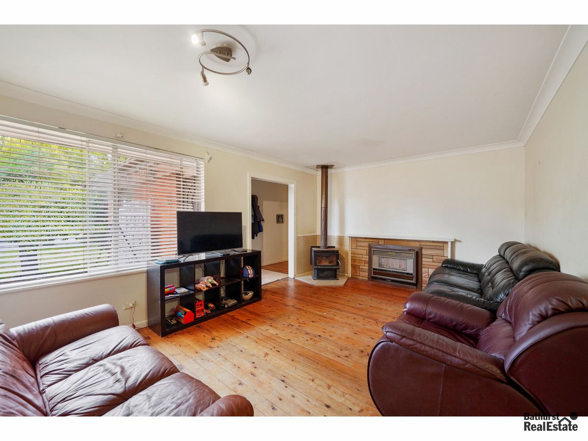 60 Wentworth Lane, Orange NSW 2800, Image 1