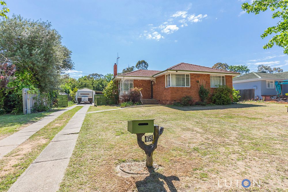 35 Caldwell Street, Hackett ACT 2602, Image 0