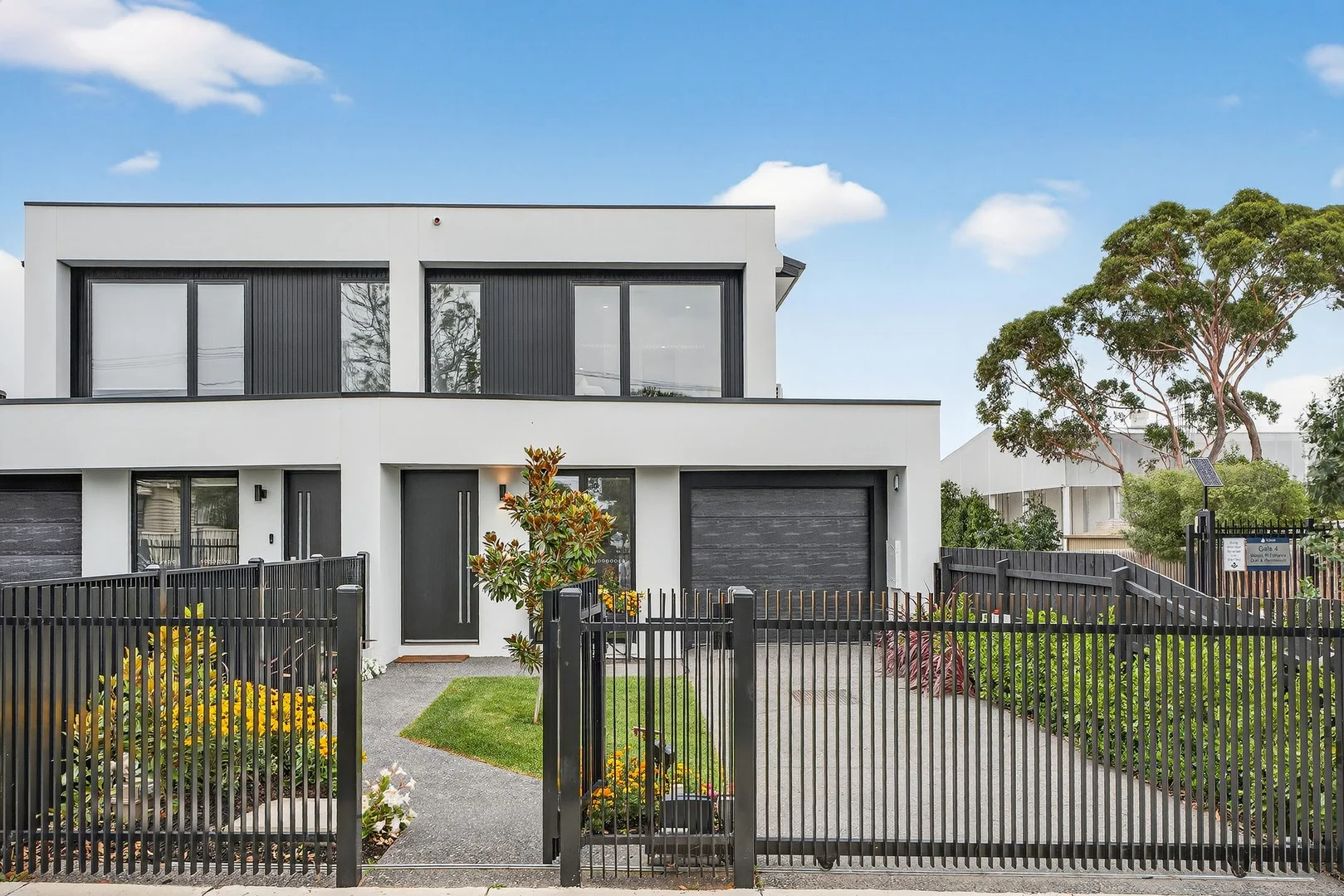 8A Walnut Street, Ormond VIC 3204