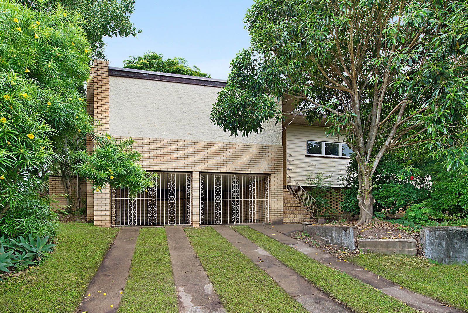 1 Baree Street, Kenmore QLD 4069, Image 0