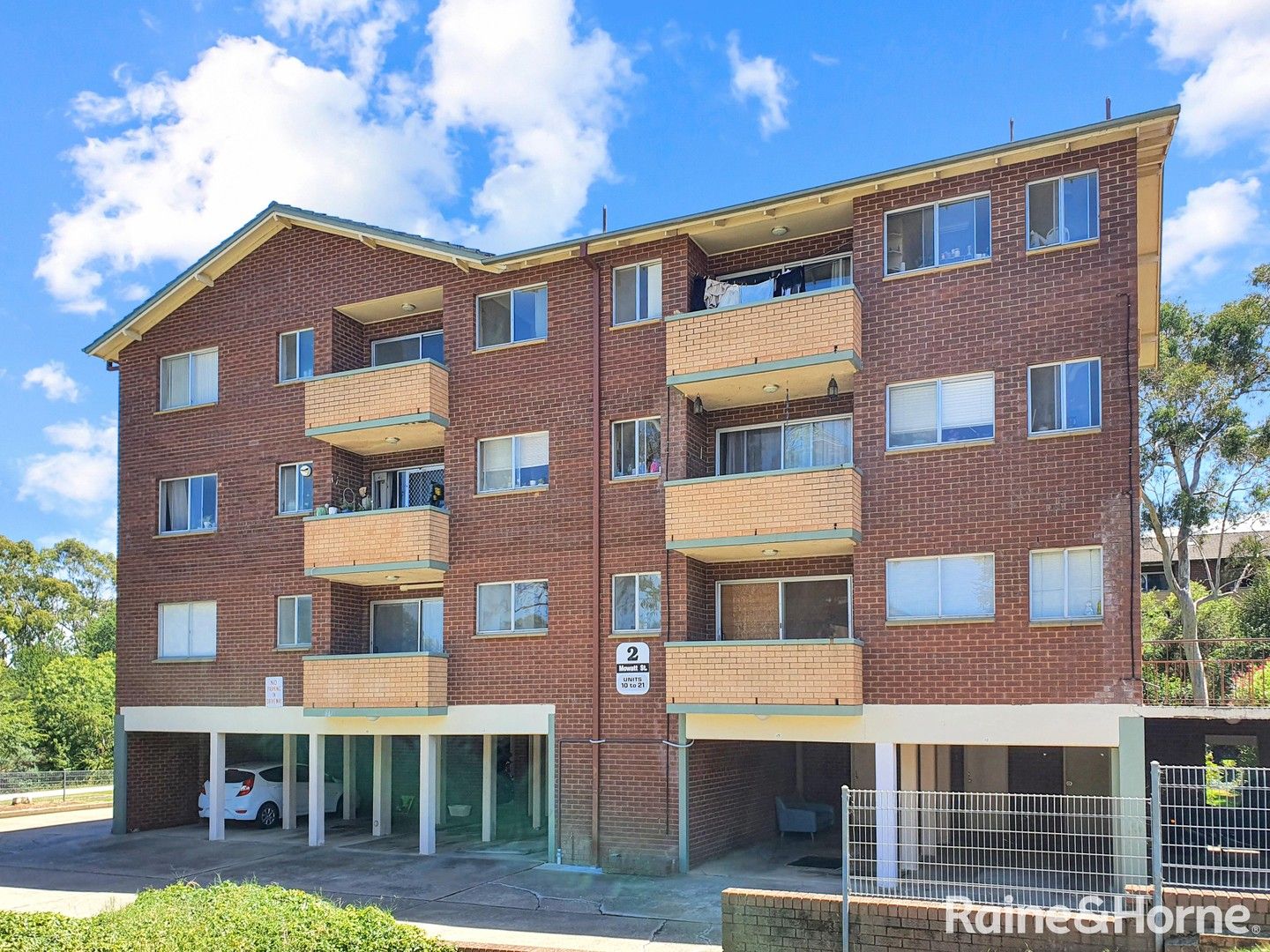 13/24 Mowatt Street, Queanbeyan East NSW 2620 Apartment For Rent