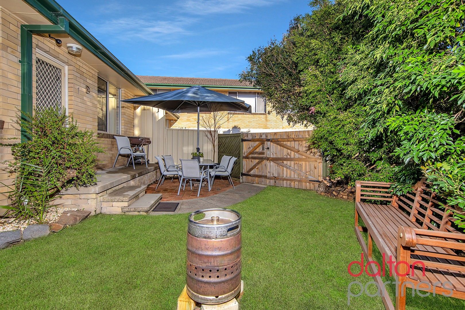 1/33 Hopkins Street, Merewether NSW 2291, Image 0