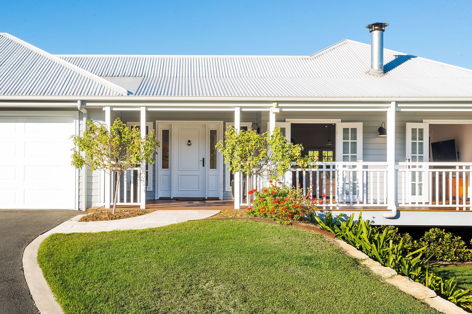 10 Tralisa Court, Samford Valley QLD 4520, Image 0