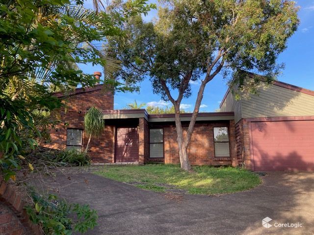 4 bedrooms House in 11 Minno Street CHAPEL HILL QLD, 4069