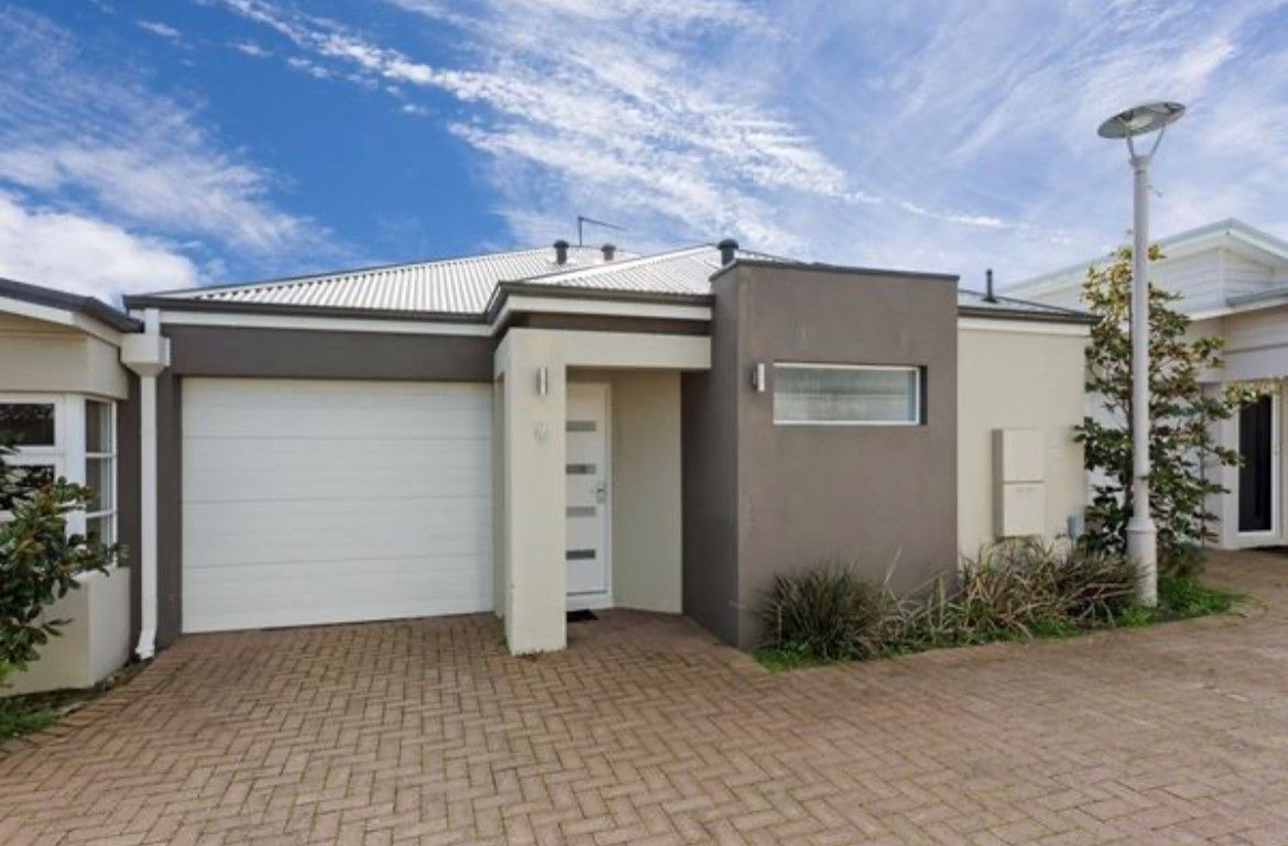 2 bedrooms Villa in 9/1 Lomax Court BEELIAR WA, 6164