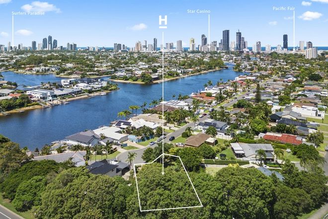 Picture of 36 Waitomo Street, BROADBEACH WATERS QLD 4218