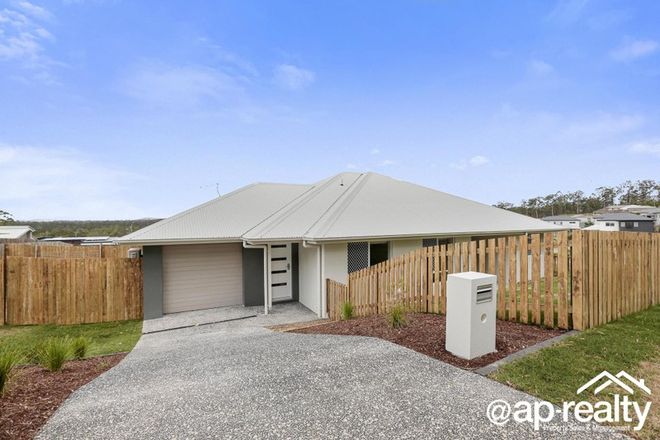 Picture of 11 Pemswood Close, DEEBING HEIGHTS QLD 4306