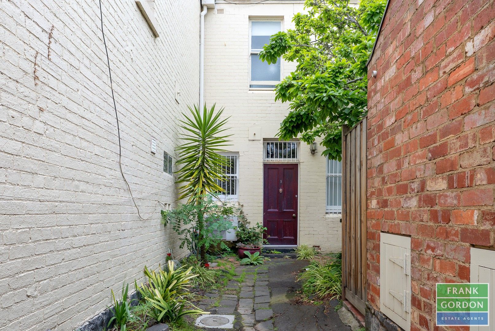 1 bedrooms House in 3/324 Montague Street ALBERT PARK VIC, 3206