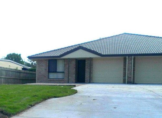 4 bedrooms House in 11B Dewar Drive LOGANHOLME QLD, 4129