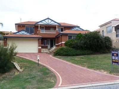 10 Carina Circle, Halls Head WA 6210, Image 0