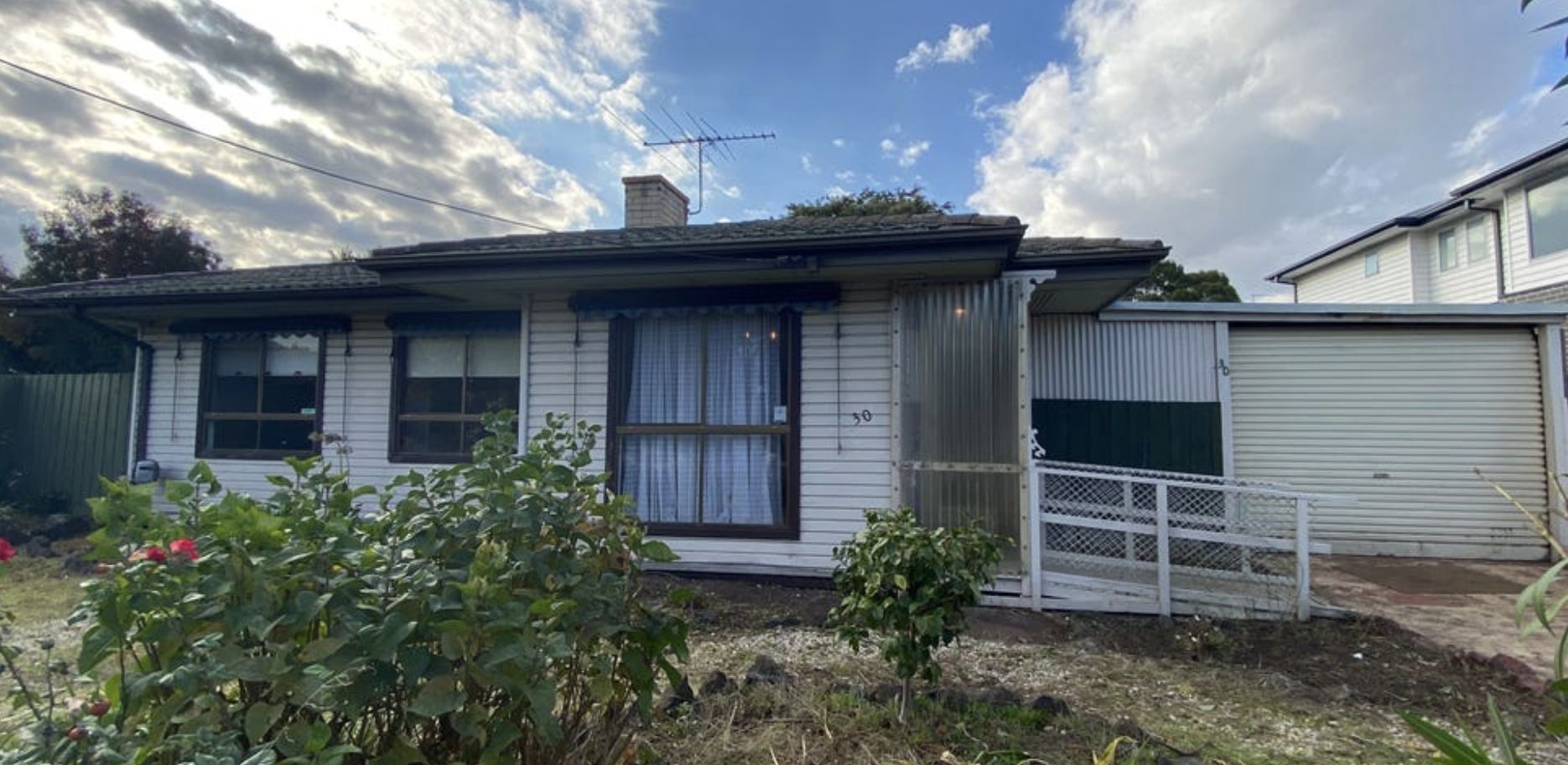 4 bedrooms House in 30 Howden Crescent BRAYBROOK VIC, 3019